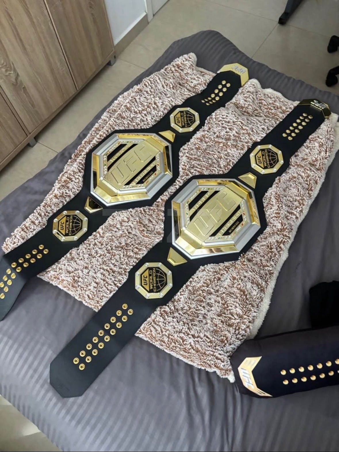 חגורת ufc רפליקה באיכות ממש טובה למכירה 1=400₪ 2=700 3=1000